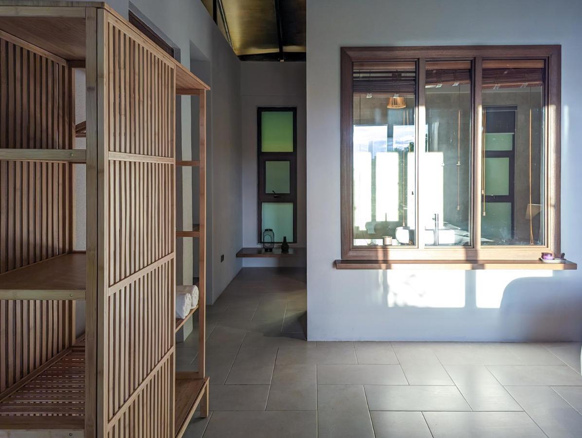 Perch El Nido'S Seaview Villas Overlooking Marimegmeg Exterior photo